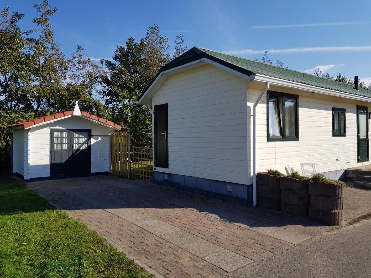 Vakantiehuis In Zeeland Sint Annaland Exterior photo
